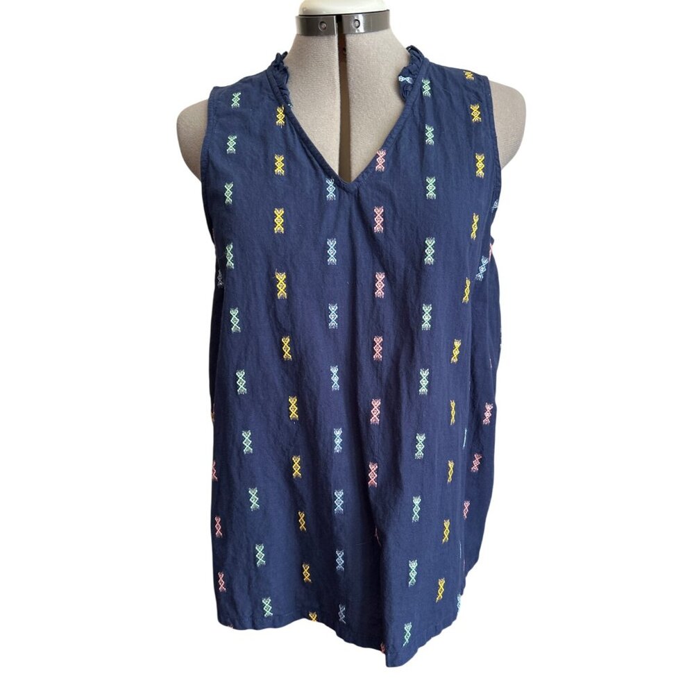 St. Johns Bay Womens Sleeveless Navy Top M Multicolor Embroidered Pattern